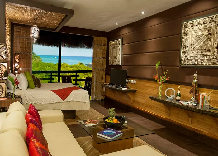 Hotel La Divina By Aldea Thai