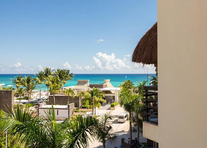 La Divina By Aldea Thai Hotel