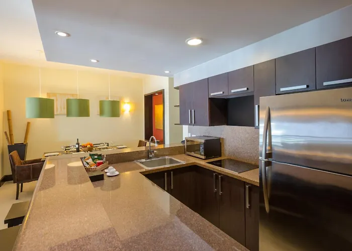 Hotel La Divina By Aldea Thai 4*
